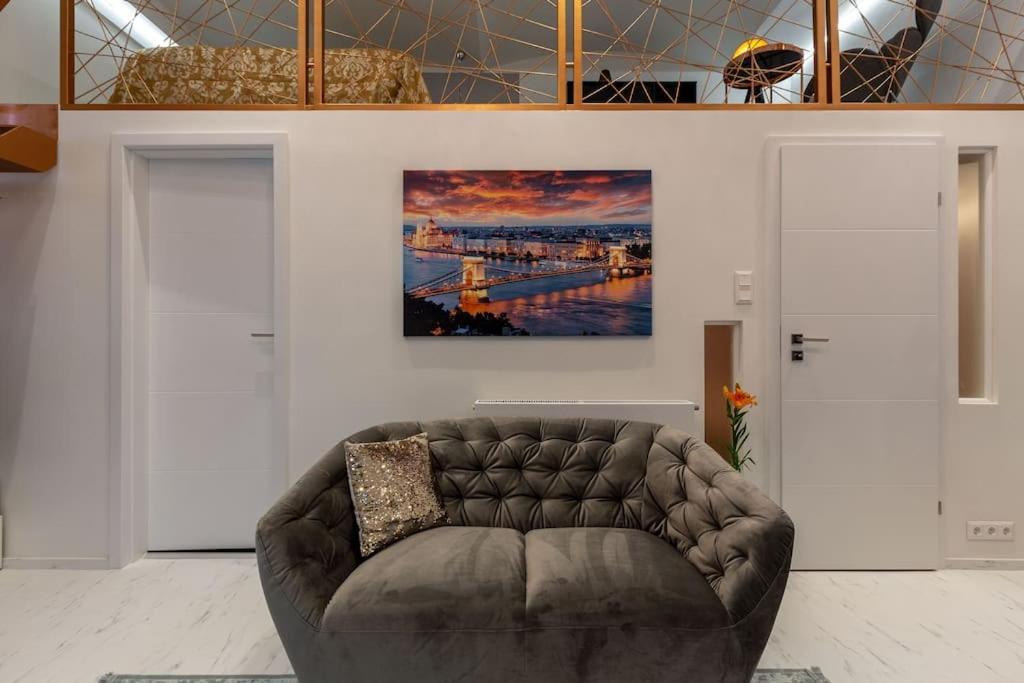 Premium Apartment By Hi5-King Street'S Luxury Budapest Exterior photo
