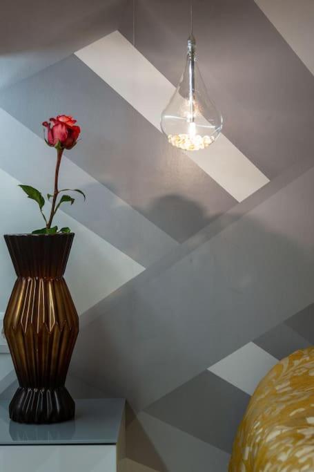 Premium Apartment By Hi5-King Street'S Luxury Budapest Exterior photo