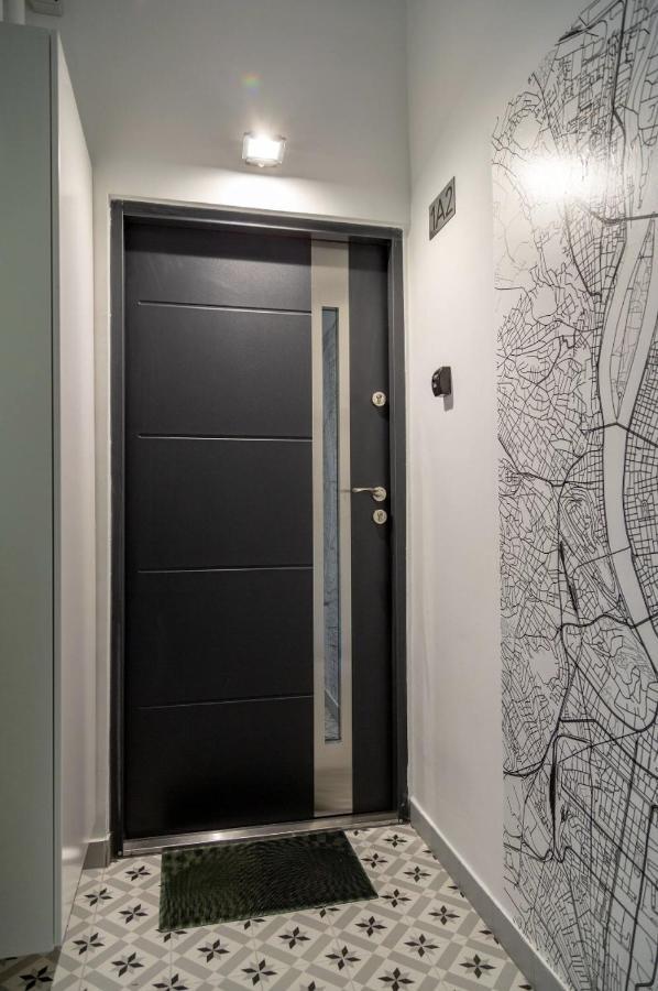 Premium Apartment By Hi5-King Street'S Luxury Budapest Exterior photo
