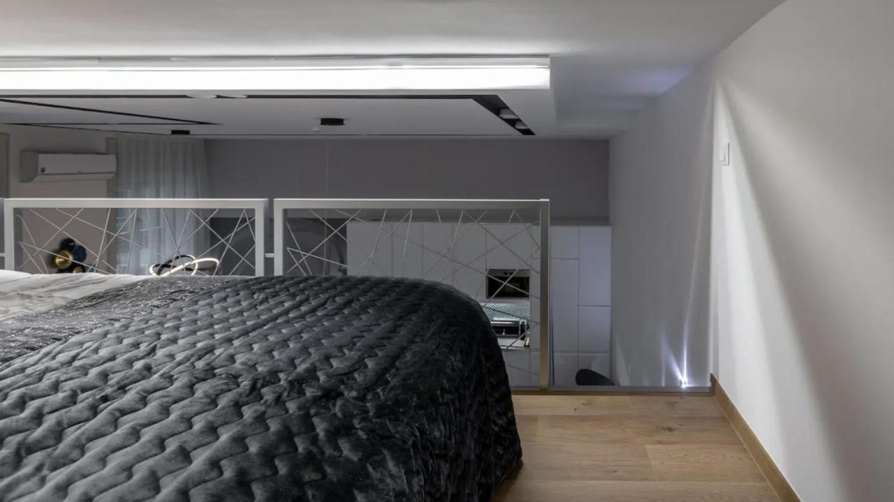 Premium Apartment By Hi5-King Street'S Luxury Budapest Exterior photo